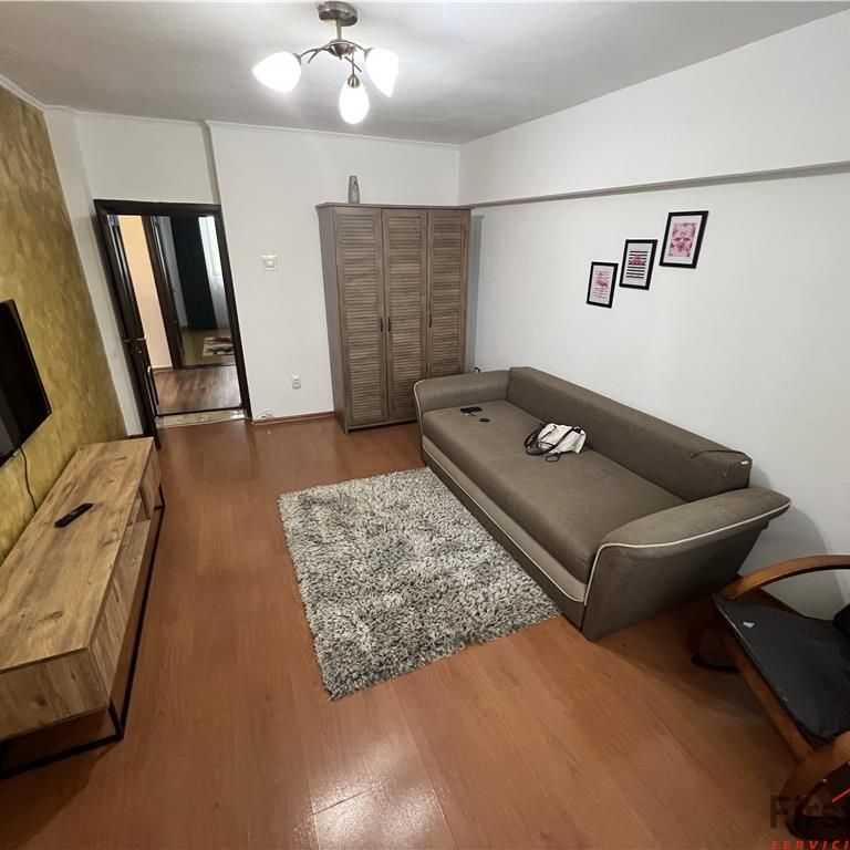 Ap 2 cam, renovat, et 4, zona ULTRACENTRALA FINANTE - Photo 1