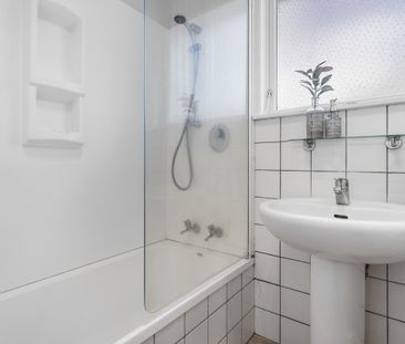 Bungalow Sweetie - Photo 1