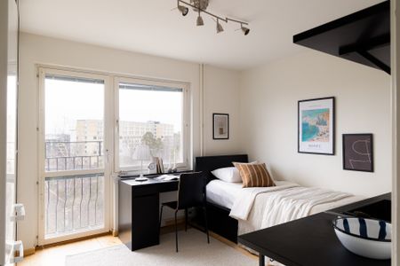 Johan Enbergs väg, Solna - Photo 2