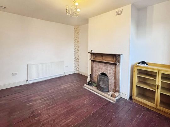 2 bedroom terraced house to rent - Photo 1