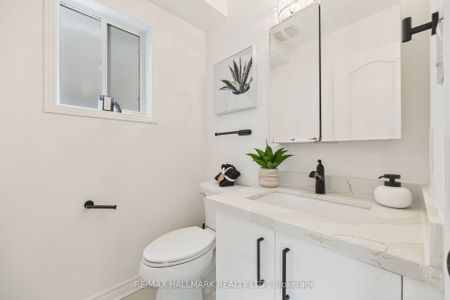 For Lease - 83 Matthew Boyd Crescent, Newmarket, Ontario - Photo 5