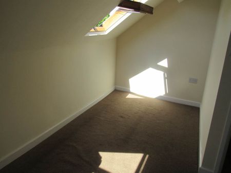 Summerhill Road, St George, Bristol, BS5 8JT - Photo 2