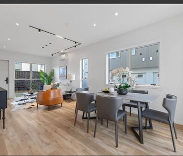 Brand New home in Papatoetoe 3 Bedroom 2.5 Bath - Photo 3