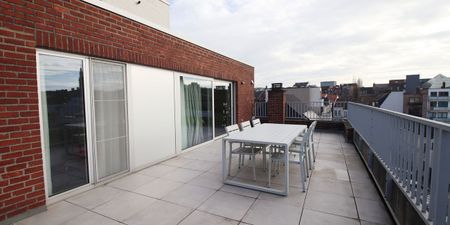 Dakappartement te huur in Leuven voor € 1.050 met 2 slaapkamers - Foto 2
