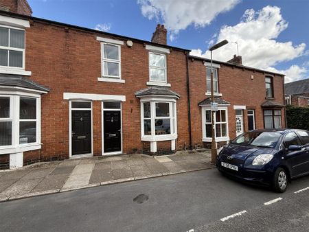 5 bedroom terraced house to rent - Photo 2