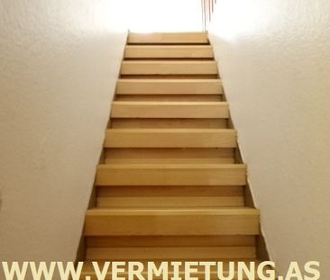 Die wohl "schrägste" Wohnung Zwickaus - Photo 1