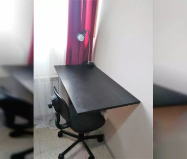 Room in a shared 6-bedroom apartment for rent in Alcalá de Henares - Photo 1