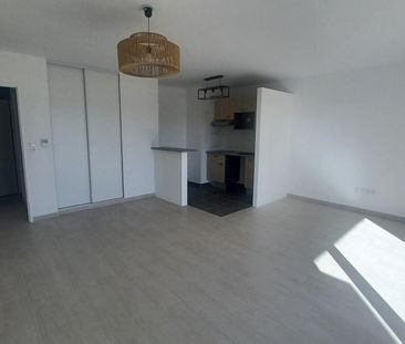 location Appartement T1 DE 39.3m² À COLOMBES - Photo 5
