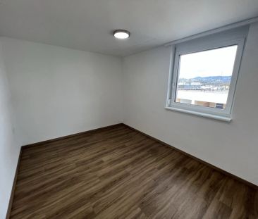 Großzügige 3 Zimmerwohnung mit Balkon - Foto 6