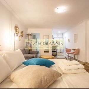 Studio/Γκαρσονιέρα για ενοικίαση Κολωνάκι - Λυκαβηττός - Photo 1