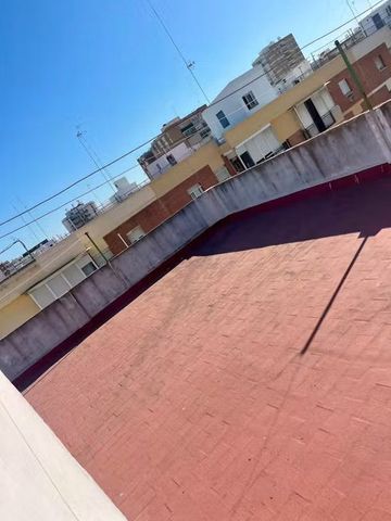Calle Coral, Sevilla, Andalusia 41009 - Foto 3