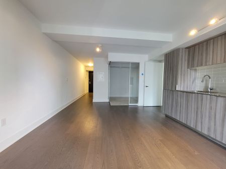 For Lease - 955 Bay Street Unit# 1701, Toronto, Ontario - Photo 3