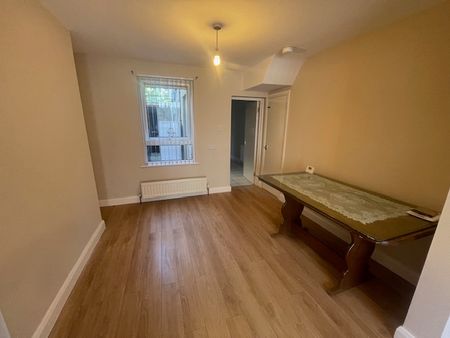 73 Clonavon Avenue, Portadown, Co Armagh, BT62 3AD - Photo 4