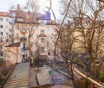 Charming historic apartment in the heart of Maxvorstadt - Foto 6