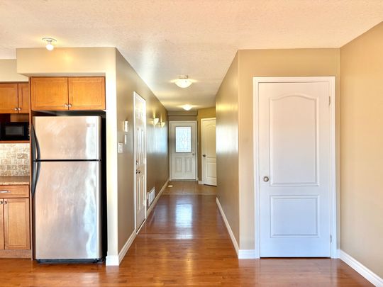 For Lease - 88 Warman Street, New Tecumseth, Ontario - Photo 1