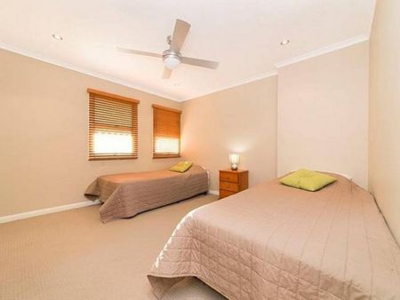 31 Windeyer Street, Bald Hills QLD 4036 - House For Rent | Domain - Photo 5