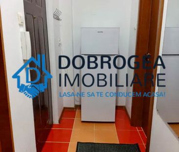 CORAL PLAZA-GARSONIERA MOBILATA UTILATA - Fotografie 6