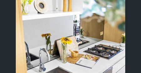 North Facing 1Bedroom Plus Hugh Study For Sale In Zetland For Rent - Photo 3