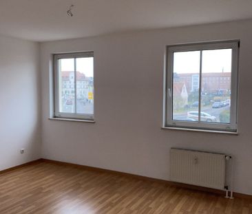 Charmante 2-Zimmer-Wohnung mit Balkon und Aufzug - Ihr neues Zuhause! - Foto 4