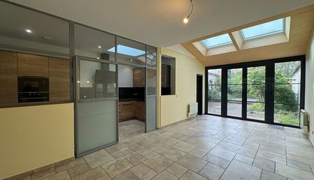 maison 7 pièces 160m2 REIMS 1 940 euros - Photo 4