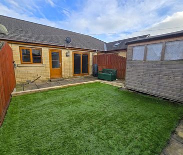 Groveside Park, Burnley - Photo 6