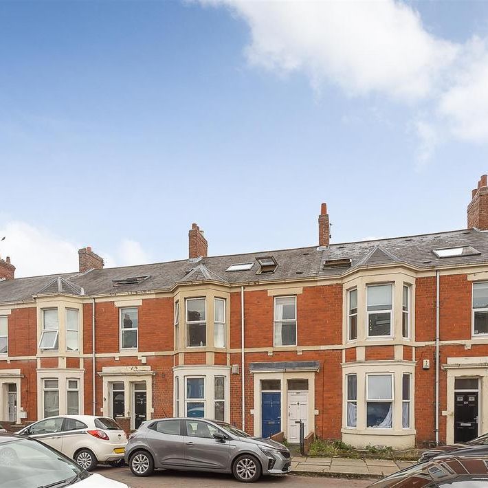 5 bedroom maisonette to rent - Photo 1