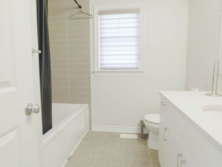 For Lease - 531 SONMARG Crescent, Barrhaven, Ontario - Photo 3