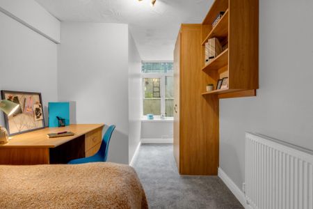 GARDEN FLAT, 246 VINERY ROAD Leeds - LS4 2LA - Photo 5