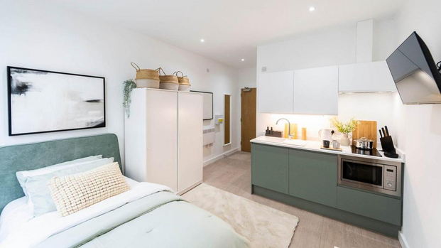 Studio to rent - Photo 1