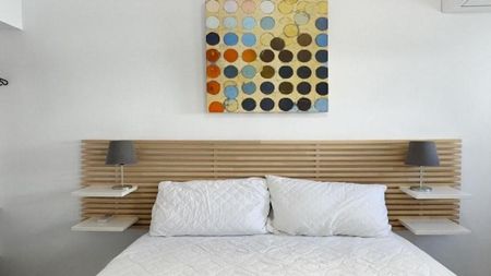 3 bedroom luxury Villa for rent in San Pedro de Alcántara, Spain - Photo 2