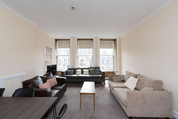5 bedroom flat to rent - Photo 1