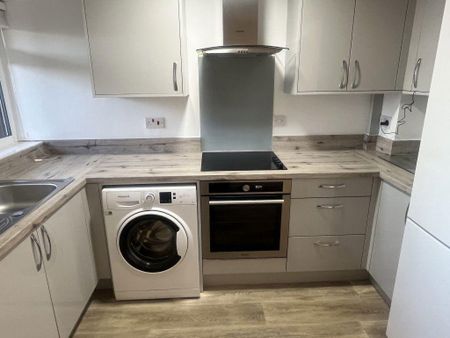 2 bedroom apartment to rent - Photo 3