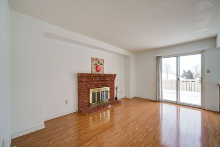 For Lease - 24 Militia Trail, Markham, Ontario - Photo 4