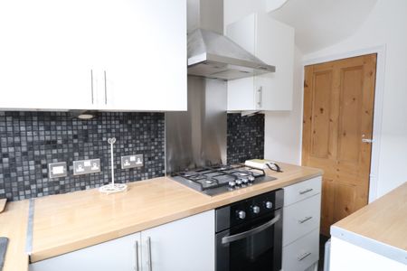 2 bedroom house to rent - Photo 4
