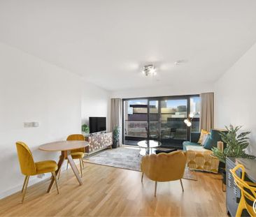 Legacy Tower, London, E15 - Photo 2