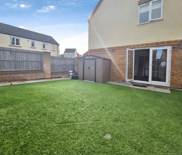 3 bedroom semi-detached house to rent - Photo 2