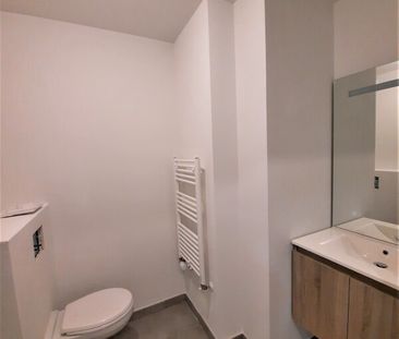 Location Appartement 2 pièces 43m² LORMONT 33310 - Photo 4