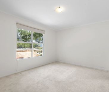 Unit 203/26 Queens Road, Melbourne. - Photo 4