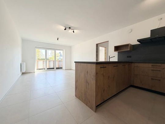 Appartement te huur - Photo 1
