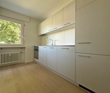 Erstvermietung nach Sanierung! 2.5-Zimmerwohnung in Muttenz - Photo 1