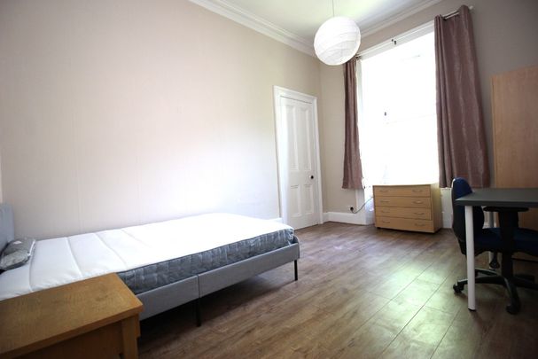 Kersland Street, Hillhead, Glasgow, G12 8BW - Photo 1