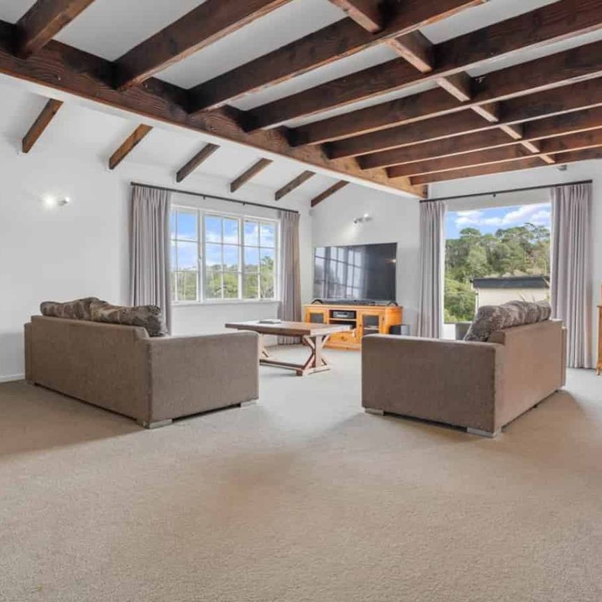 Spacious & Charming Character Home. - Photo 1