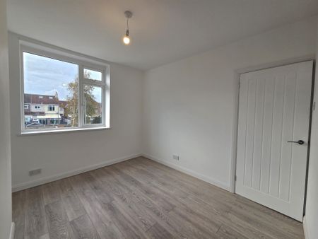 Rothesay Road, Gosport - Photo 3