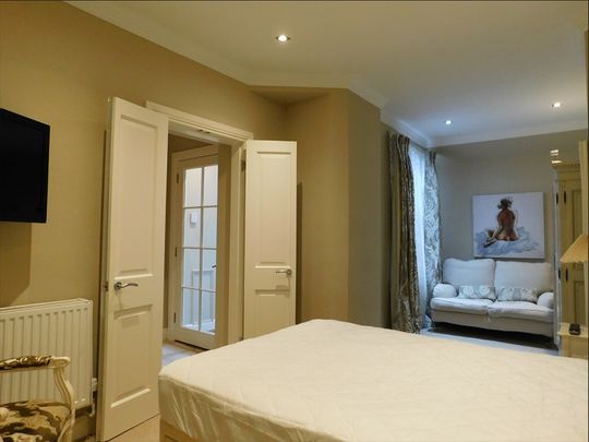 Bruntsfield Crescent, Edinburgh, EH10 4EZ - Photo 1