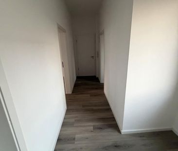 ERSTBEZUG Sanierte 2-Zimmer-Erdgeschosswohnung in Iserlohn - Photo 3