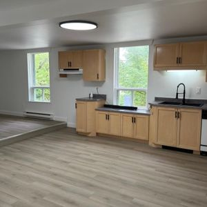 Appartement 4 1/2 Coaticook Dispo maintenant - Photo 2