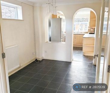 3 bedroom end of terrace house to rent - Photo 6