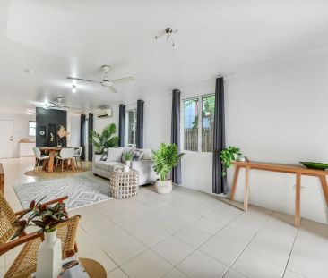 Timeless Charm Meets Modern Living - Photo 5