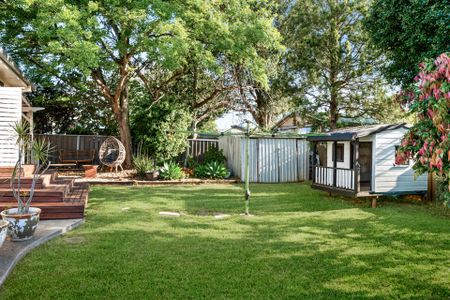 Well-Maintained 3-Bedroom Family Home - Photo 3