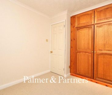 3 bedroom detached house to rent - Photo 5